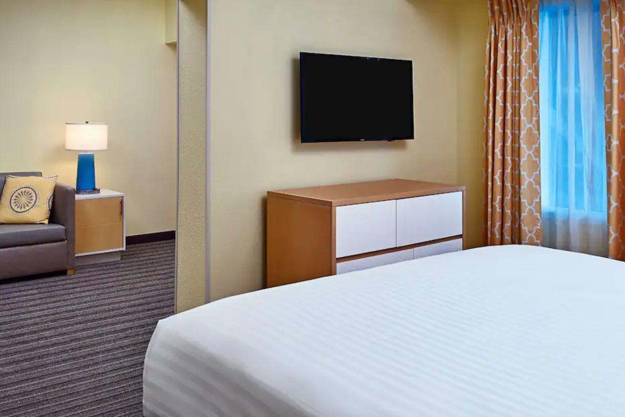 Sonesta Simply Suites Memphis East Poplar Pike Экстерьер фото
