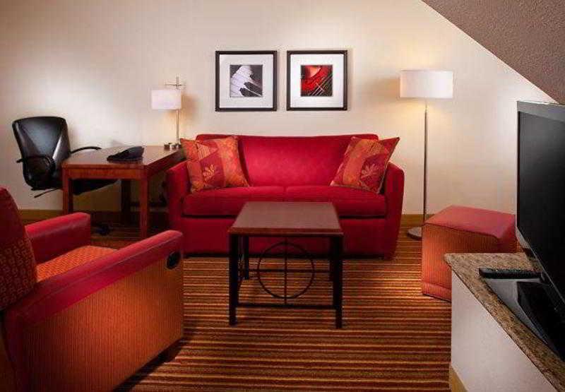 Sonesta Simply Suites Memphis East Poplar Pike Экстерьер фото