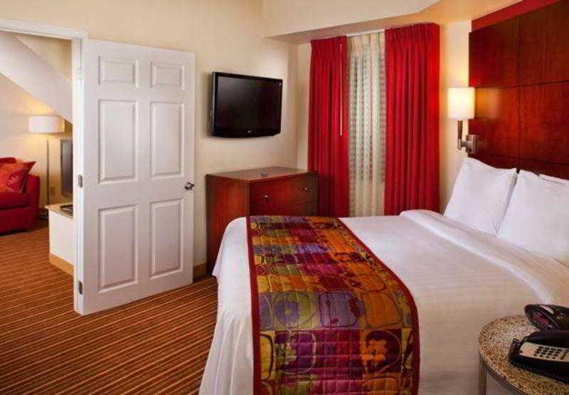 Sonesta Simply Suites Memphis East Poplar Pike Экстерьер фото