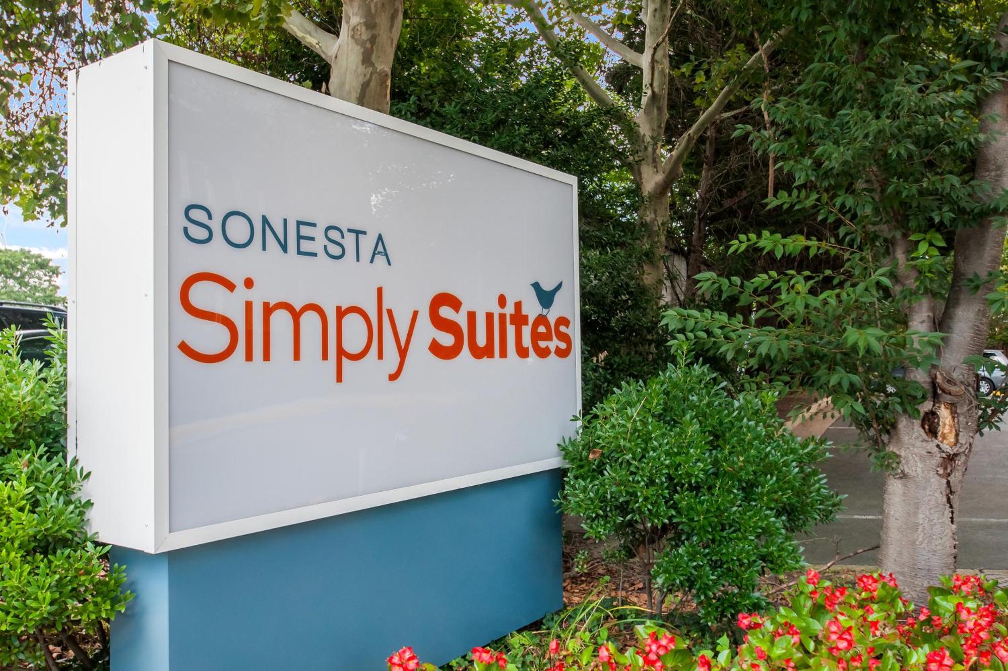 Sonesta Simply Suites Memphis East Poplar Pike Экстерьер фото