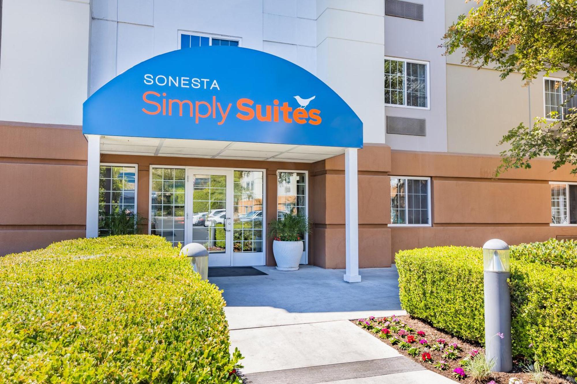 Sonesta Simply Suites Memphis East Poplar Pike Экстерьер фото